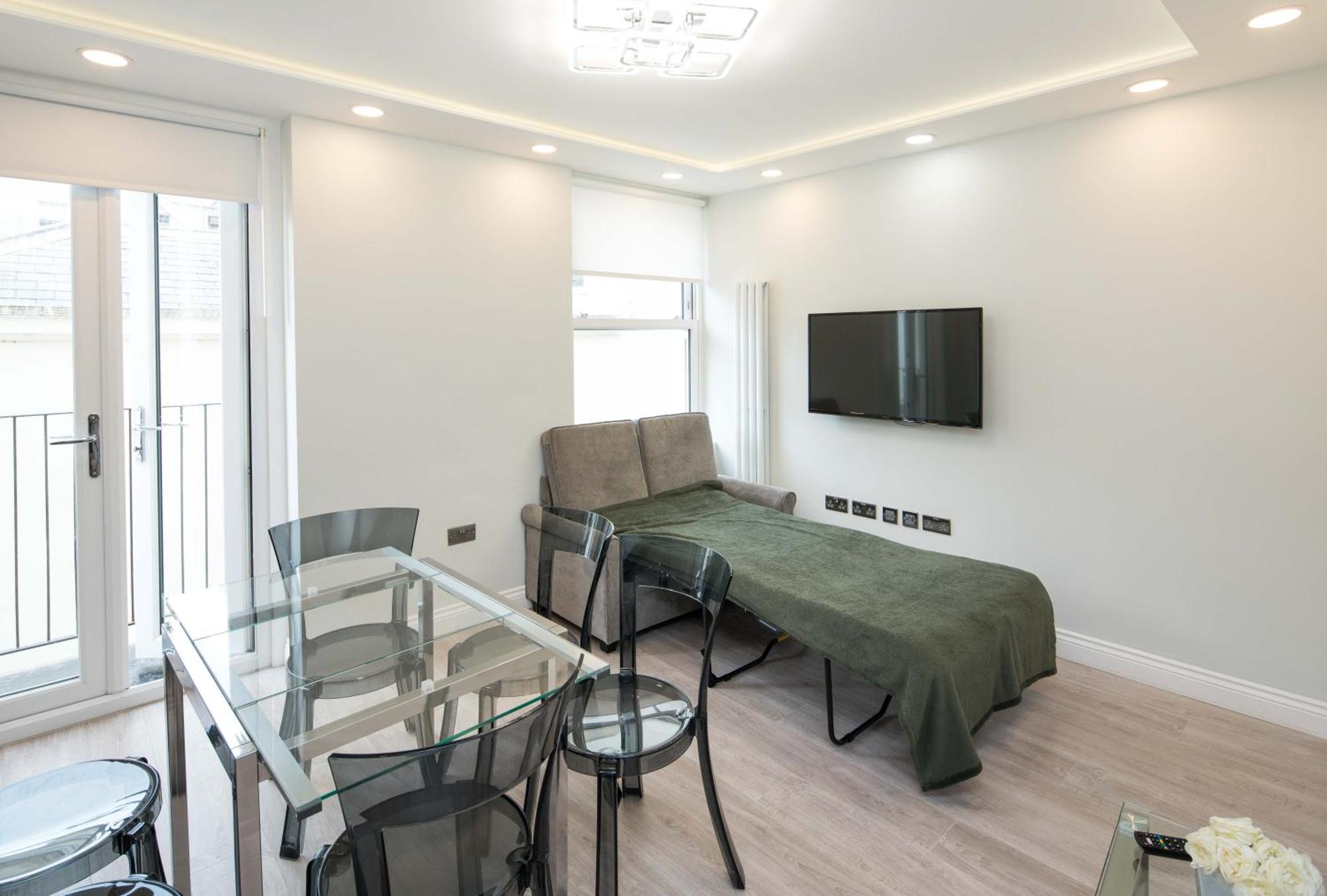 Roof Haven At Kensington Mews Apartment London Bagian luar foto